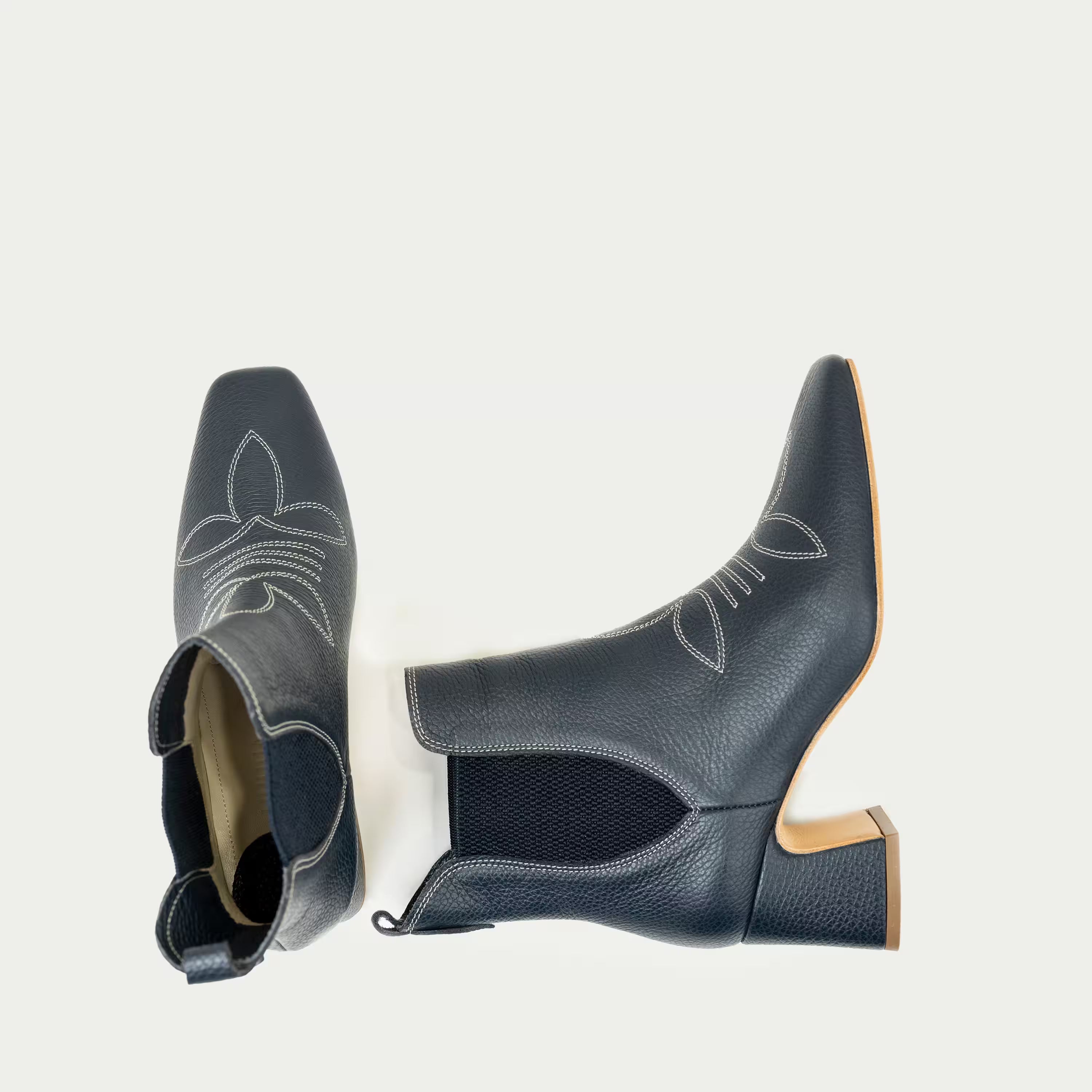 HUHUA Siena women's leather pumps top view Charcoal