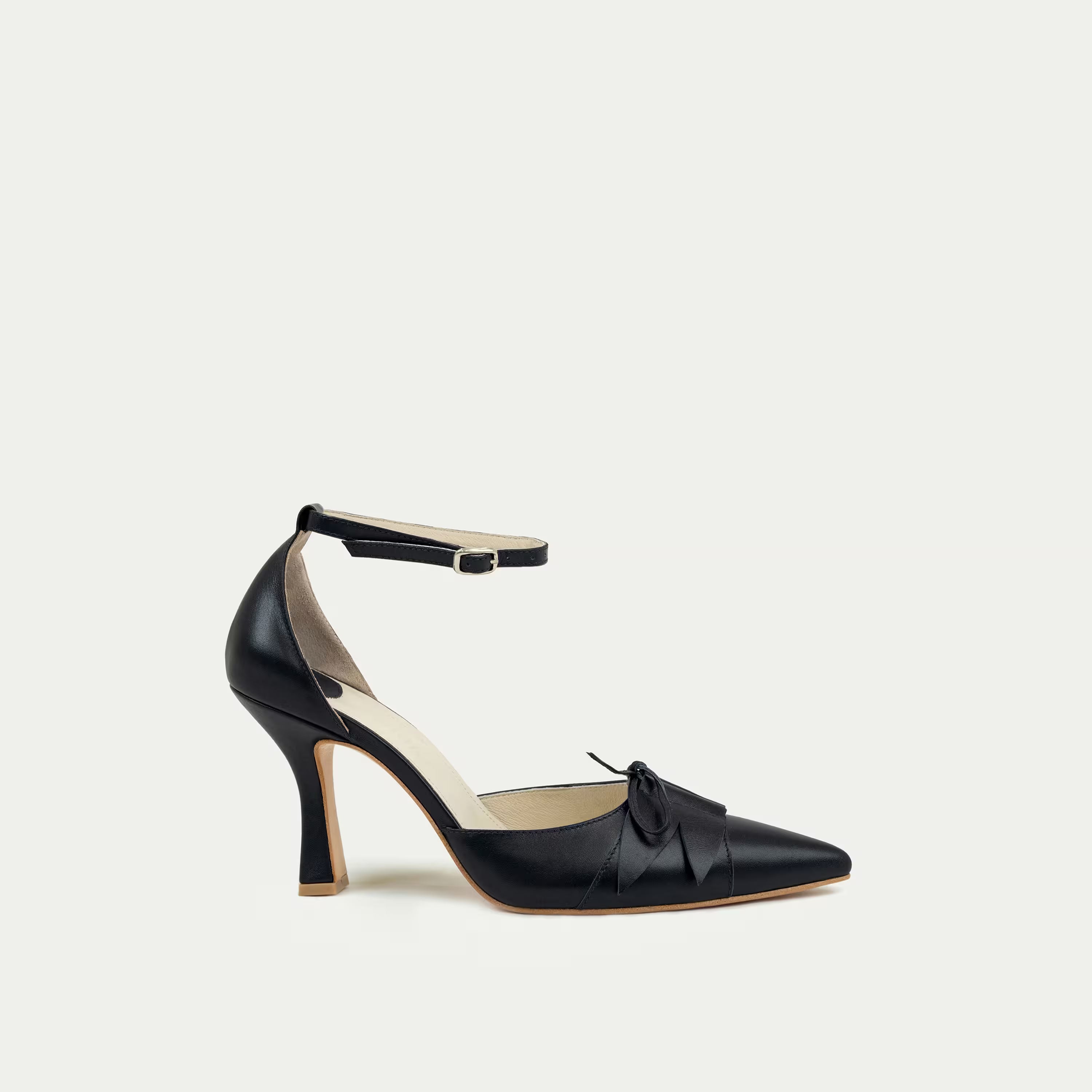 HUHUA Dragonfly handcrafted leather pumps side view Onyx