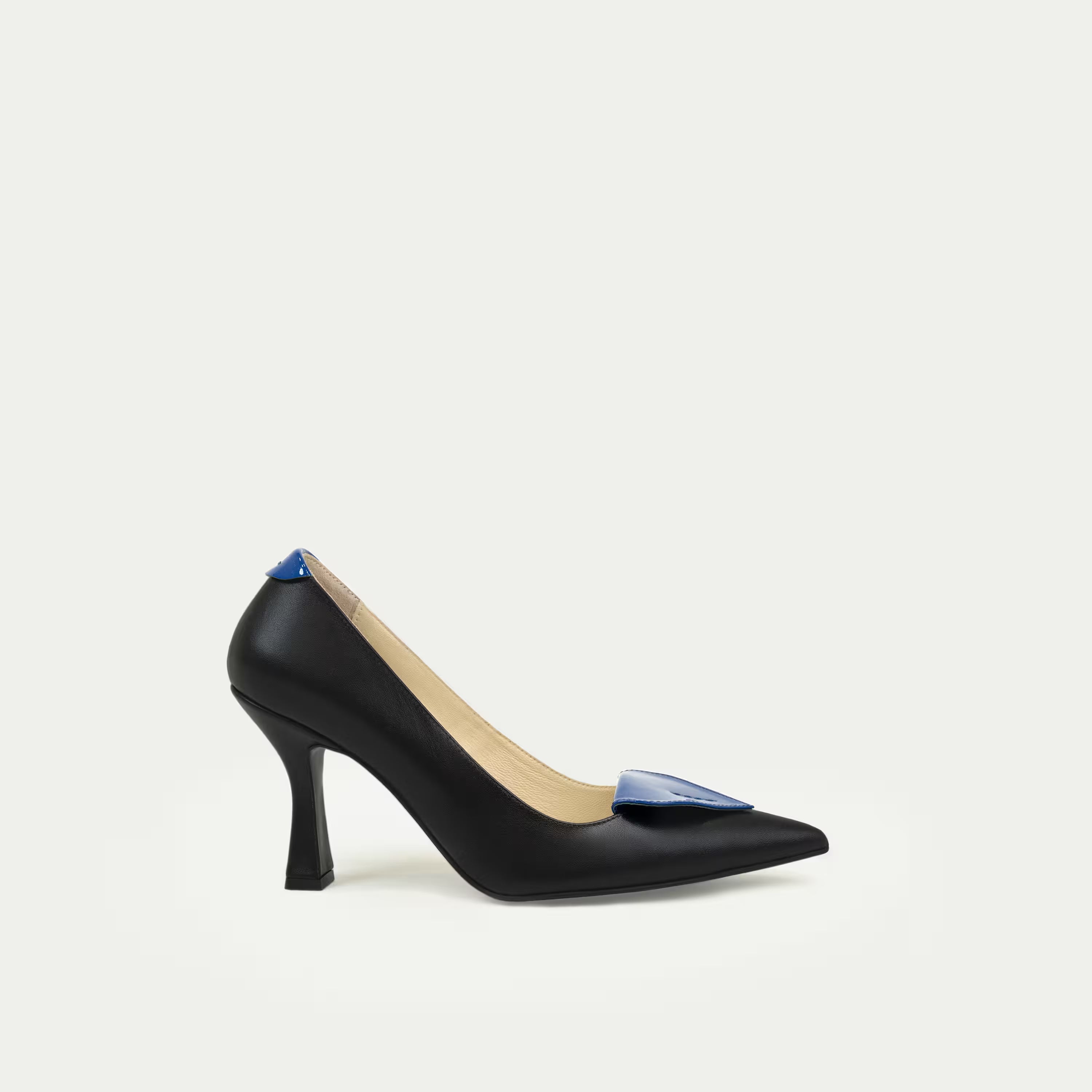 HUHUA ROUGE handcrafted women's leather pumps side view Sky